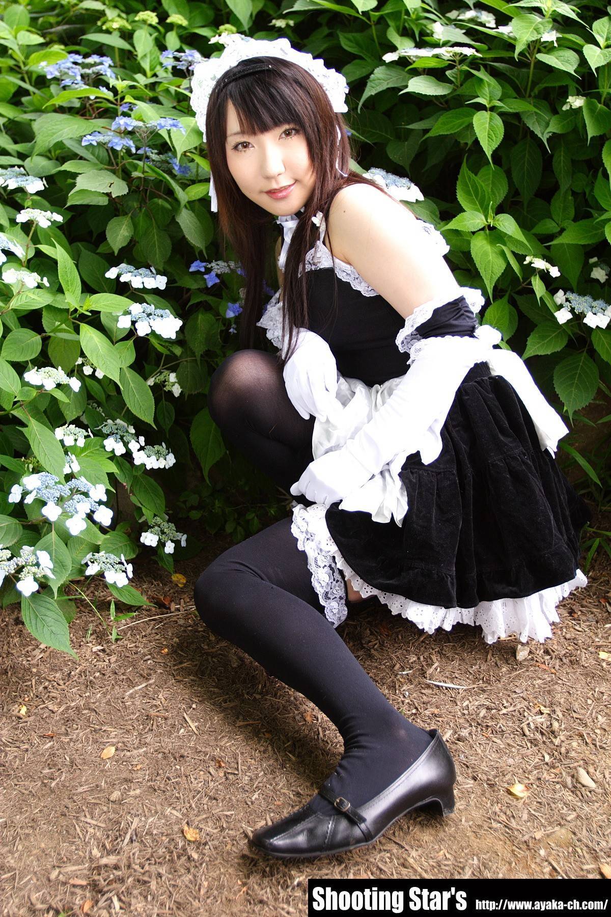 [Cosplay]  Sexy Maid with big boobs